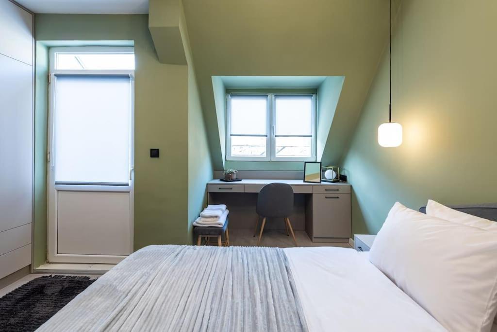 Verde Apartment Burgas City Eksteriør billede